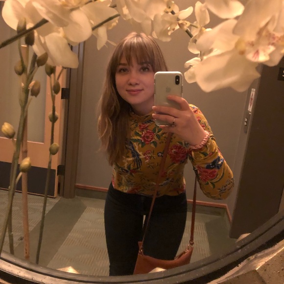 Meet your Posher, Mari - Picture 5 of 5